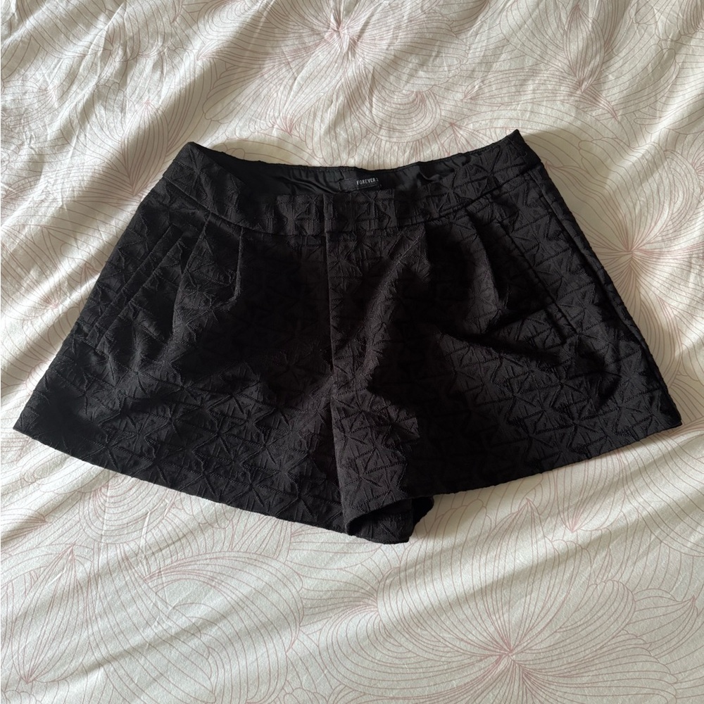 Women's quilted pleated Shorts